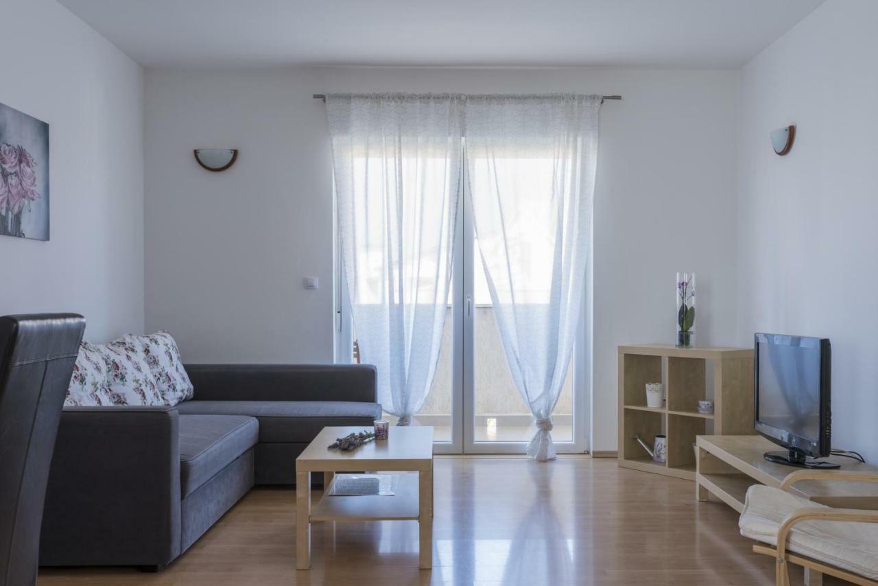 Apartment Karin Medulin Exterior photo